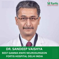 Dr Sandeep Vaishya Neurologist Fortis Delhi