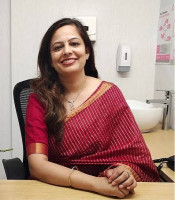 Dr. Astha Gupta | Best IVF Doctor in Noida