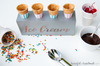 ice cream cups