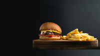 Pounders Burger in glen waverley, balwyn north